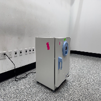 VWR 2.6CF Gravity Incubator image 0